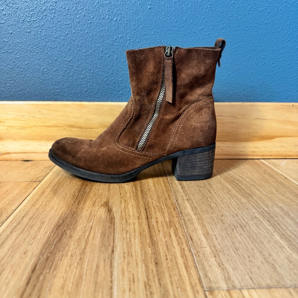 Maliparmi Italian made Brown Suede Ankle Boots Size 39 - Picture 2 of 8